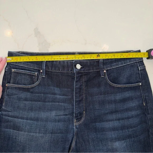 White House Black Market The Sculpt High Rise Skinny Ankle Jeans Size 14 - Picture 6 of 6